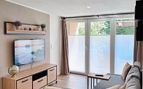 Moderne Ferienwohnung mit Balkon